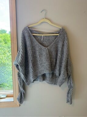 Free People Off-the-Shoulder Cropped Ribbed Sweater - Gray